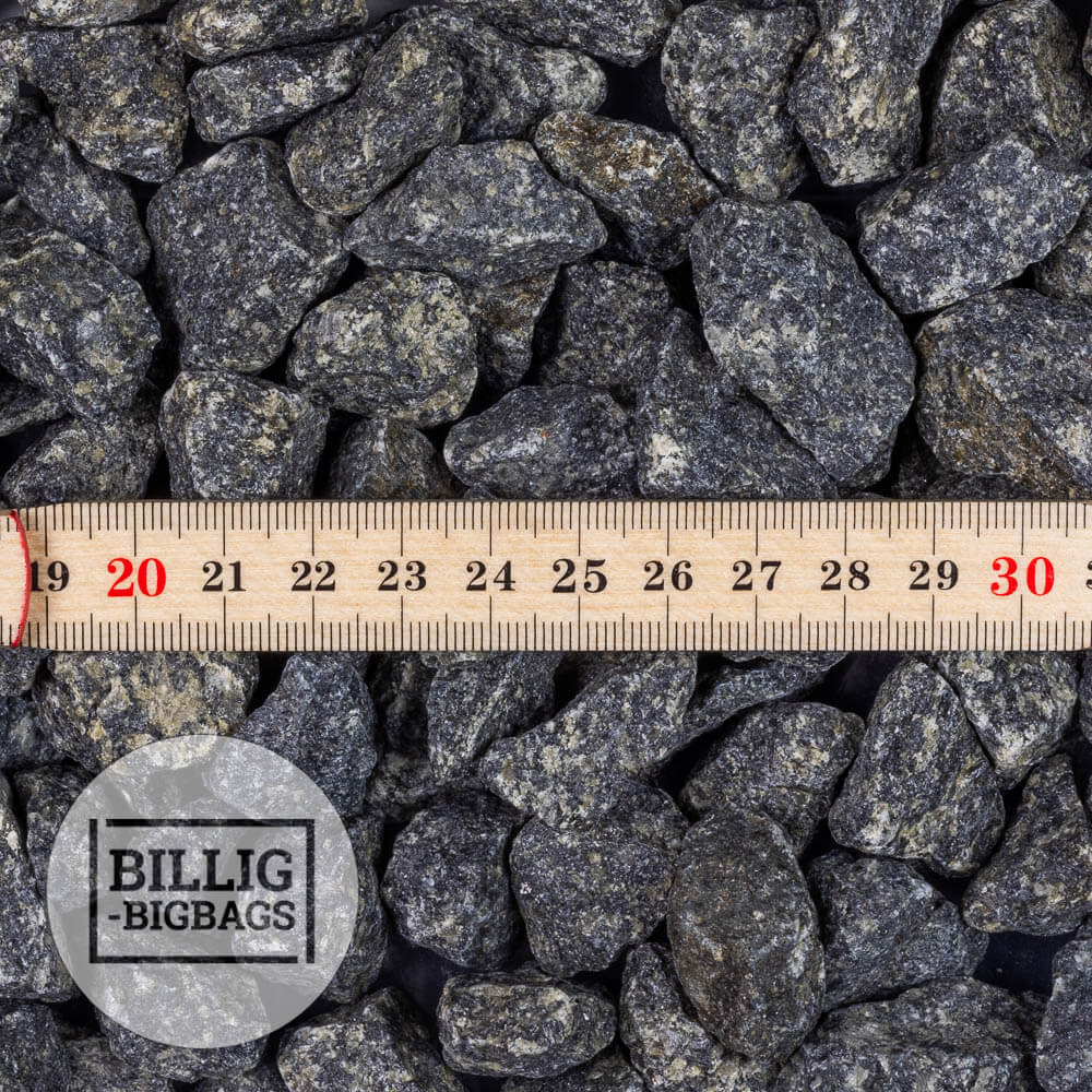 Mørkegrå Granitskærver 16-22 mm.